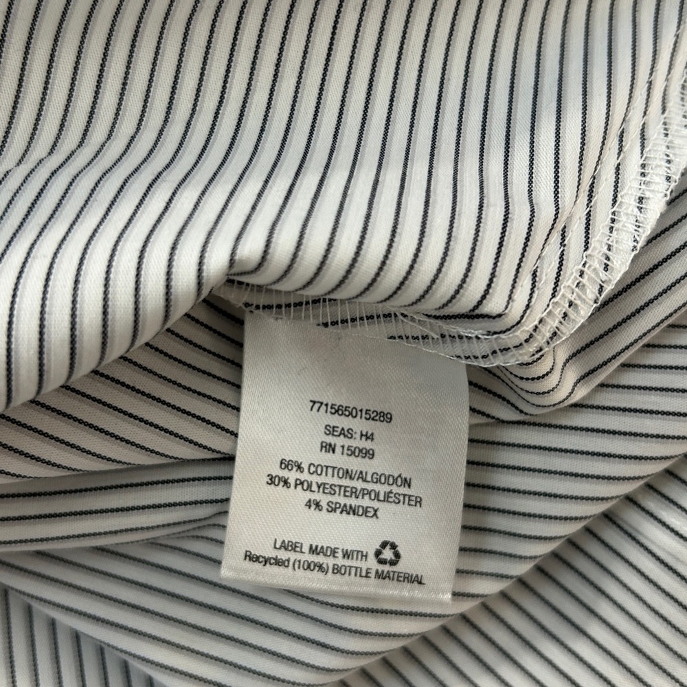 Covington quarter slit sleeve button down stretch top - Picture 8 of 8